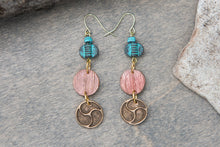 Load image into Gallery viewer, Earrings in Copper and Bronze