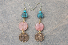 Load image into Gallery viewer, Earrings in Copper and Bronze