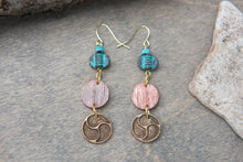 Load image into Gallery viewer, Earrings in Copper and Bronze